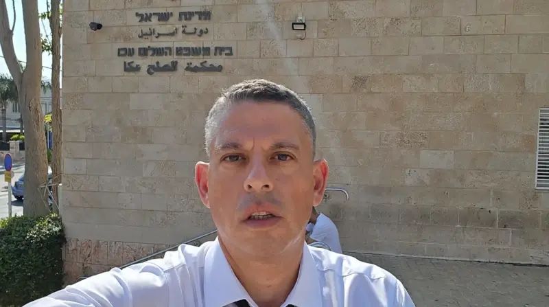 עורך דין פלילי תומר אשש בבית המשפט בעכו
